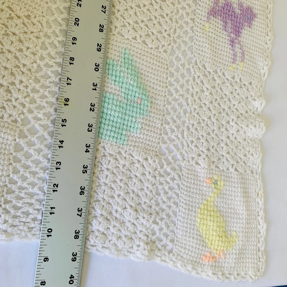 Handmade Crochet Baby‎ Blanket Cream Colorful Pastel Animals Shower Gift Nursery